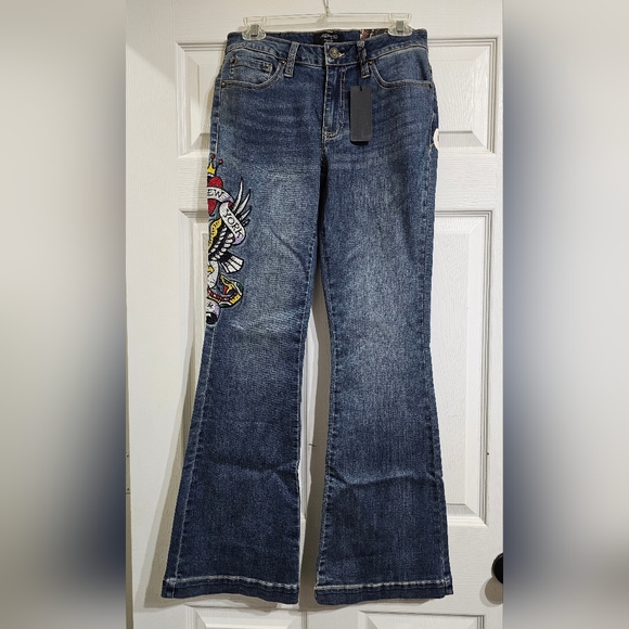 Ed Hardy NYC Eagle Slim Flare Jean Women's 28 - Picture 6 of 6